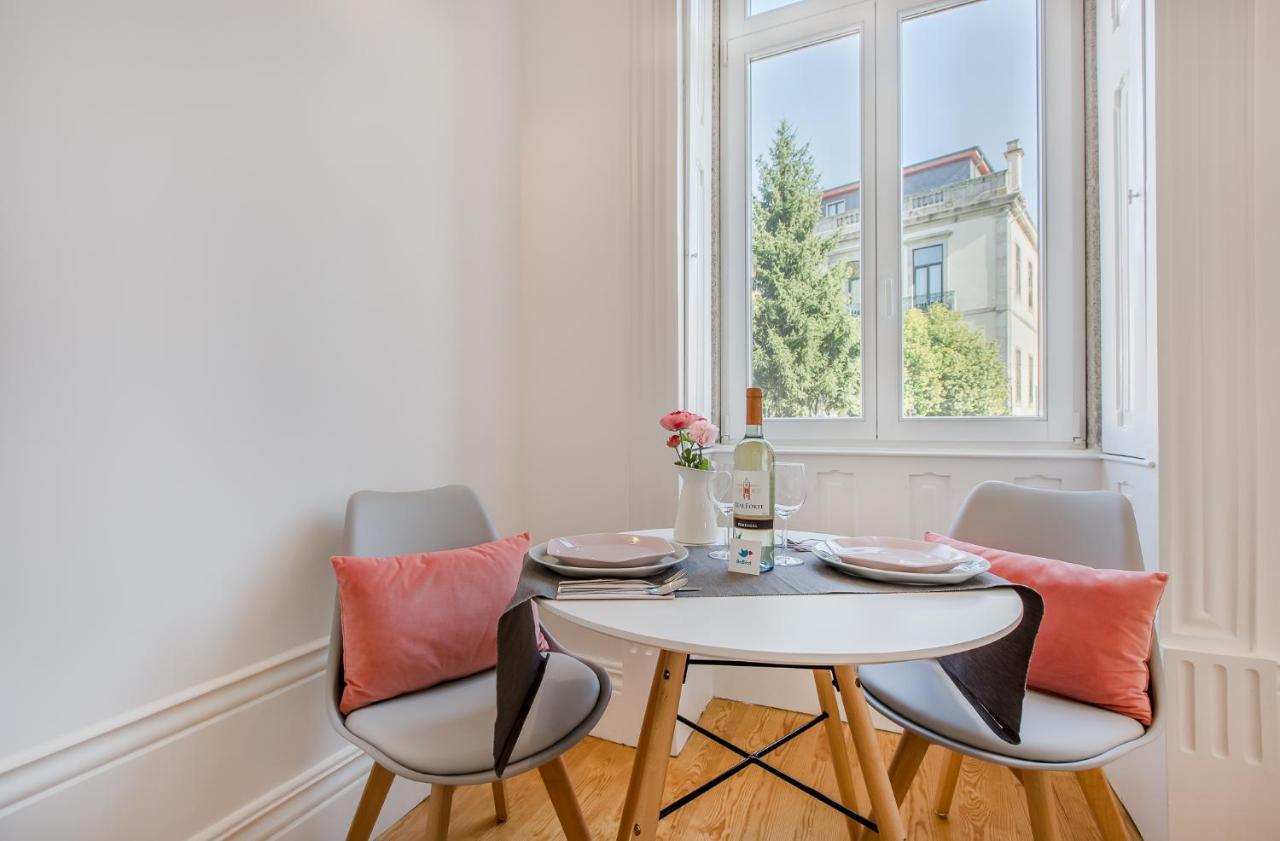 Invicta City Studio Porto Luaran gambar